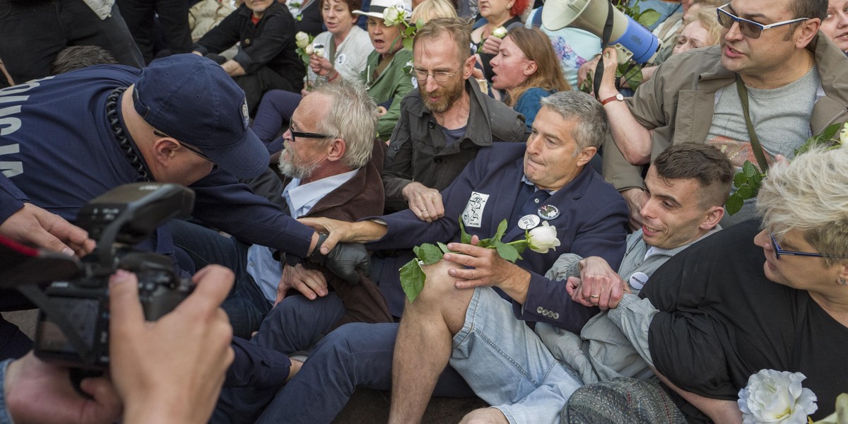 Kolejna miesięcznica już w poniedziałek