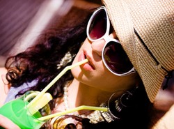 Zobacz, kto pije najwięcej na urlopie