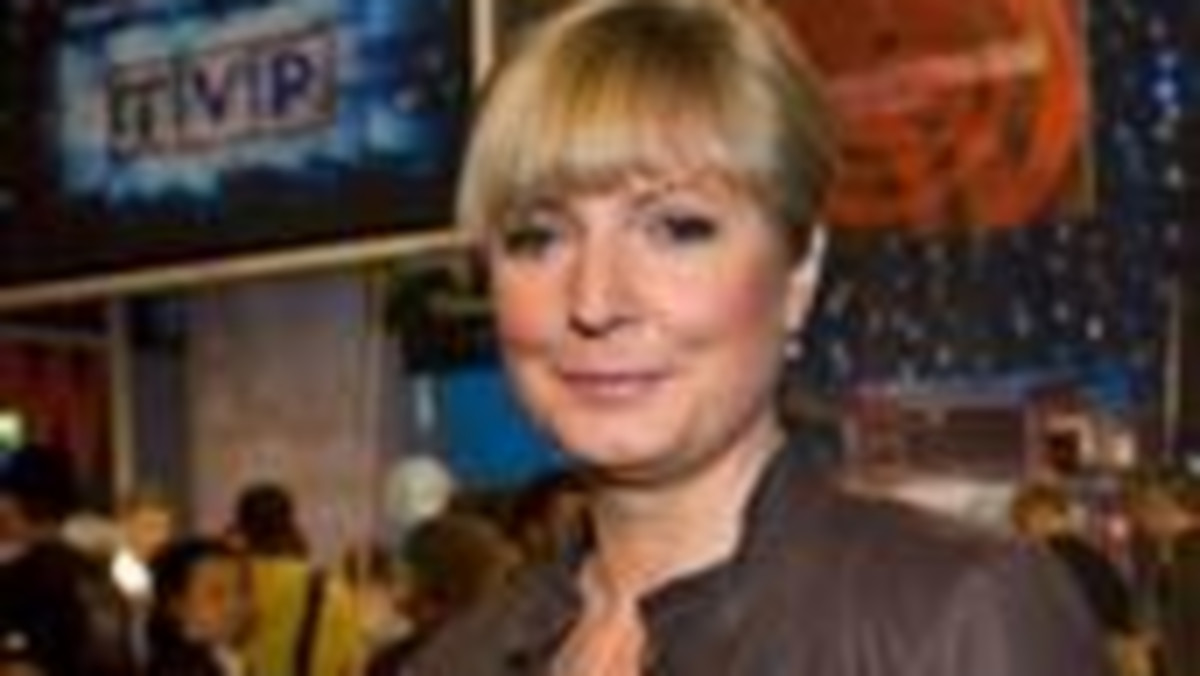 Iwona Schymalla, która została zwolniona z funkcji dyrektora TVP1, nie żegna się z Jedynką - pisze portal Wirtualnemedia.pl.