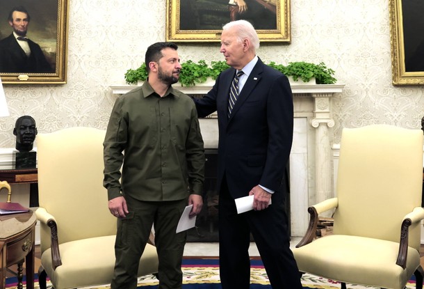 Wołodymyr Zełeński i Joe Biden