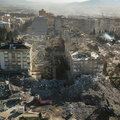 Turcja po trzęsieniu ziemi stracić może nawet 80 mld dol.