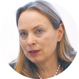KATARZYNA PEŁCZYŃSKA-NAŁĘCZ MINISTER FUNDUSZY I POLITYKI REGIONALNEJ