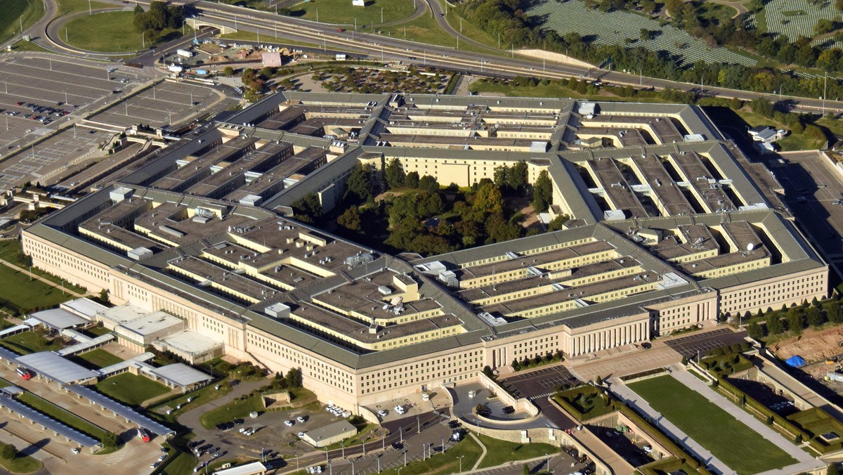 USA. Pentagon zamknięty po strzelaninie na pobliskiej stacji metra