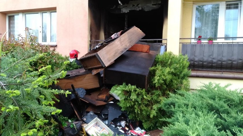 Pożar bloku w Dąbrowie Tarnowskiej