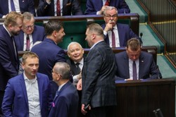Dantejskie sceny w siedzibie PiS? "Byłem u prezesa"