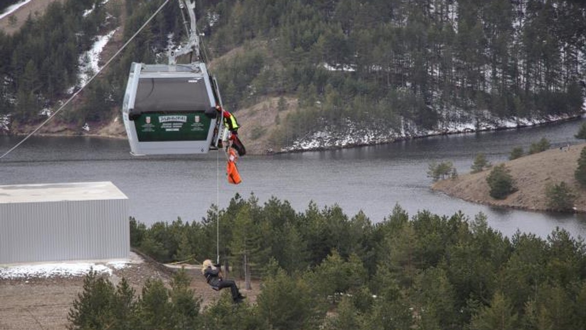 Spasioci, ilustracija