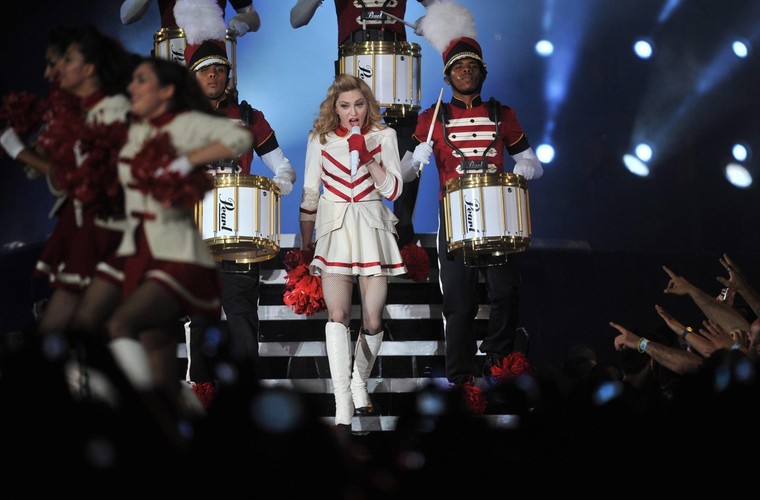 Madonna podczas koncertu we Florencji