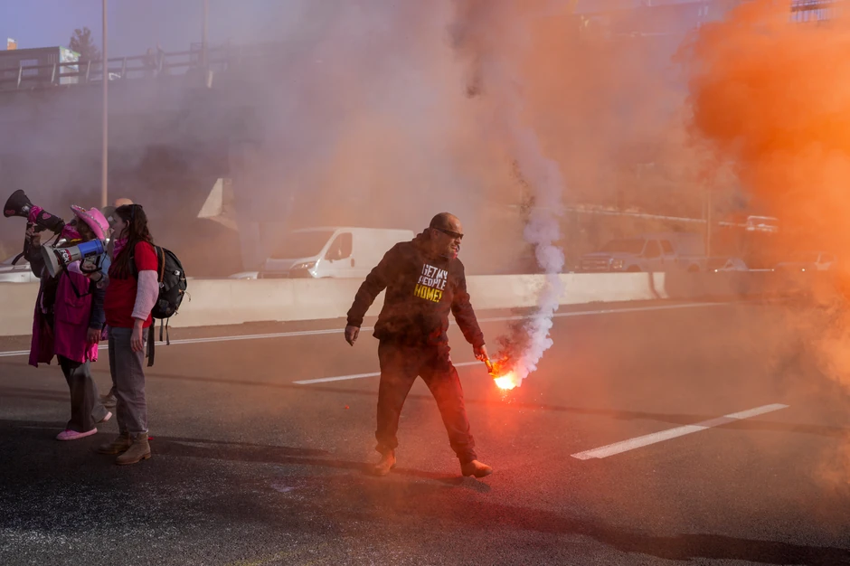 Protest na autoputu za Tel Aviv 10. februara zbog odlaganja oslobađanja izraelskih talaca u Gazi