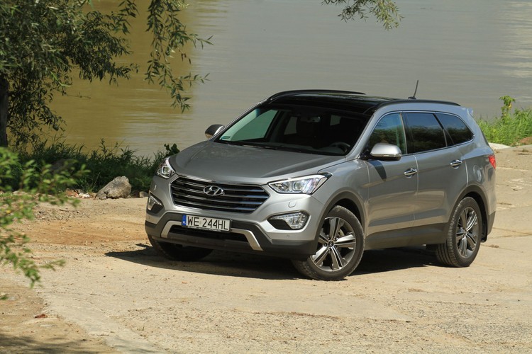 Hyundai grand santa fe