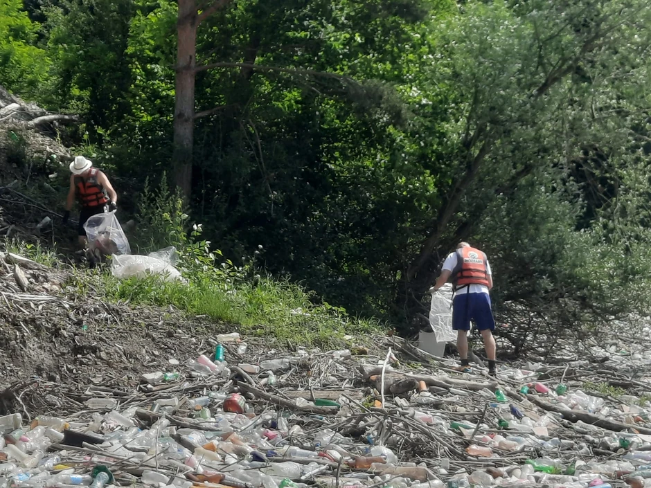 Čišćenje reke Lim i njenih obala na Potpećkom jezeru