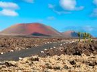 Wyspy Kanaryjskie - idealne miejsce na wakacje przez cały rok