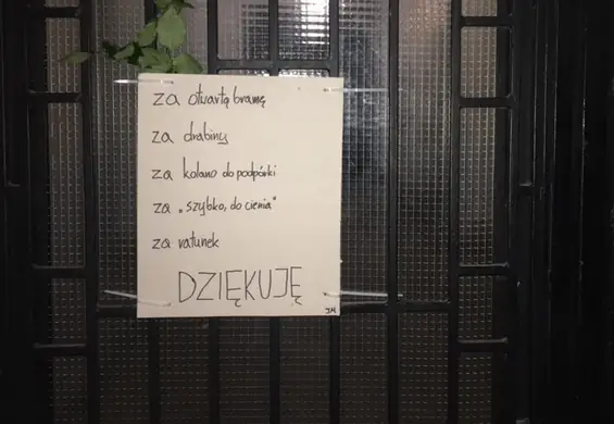 "Za drabinę, za kolano do podpórki". Protestujący dziękują za pomoc w ucieczce przed policją