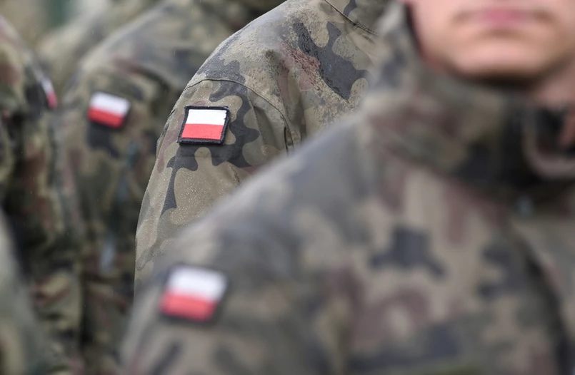 Obowiązkowa służba wojskowa w Polsce? Szef BBN: Powinniśmy rozpocząć debatę