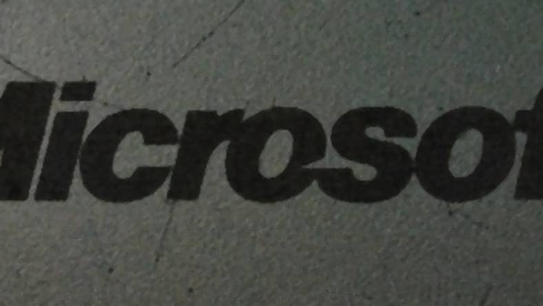 Microsoft uspokaja: Linux zadziała obok Windows 8, ale...
