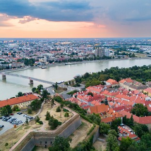Szerbiai orvosok szerint a NATO légicsapásainak következményeként sok a rákos megbetegedés az országban