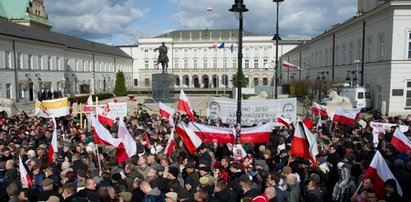 Obchody rocznicy katastrofy smoleńskiej. Utrudnienia dla kierowców