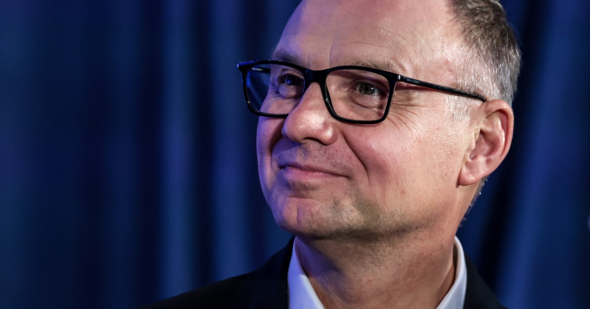Andrzej Duda zrobi wiele, żeby się wzbogacić. "Nie ma już dawnych hamulców" [KULISY]