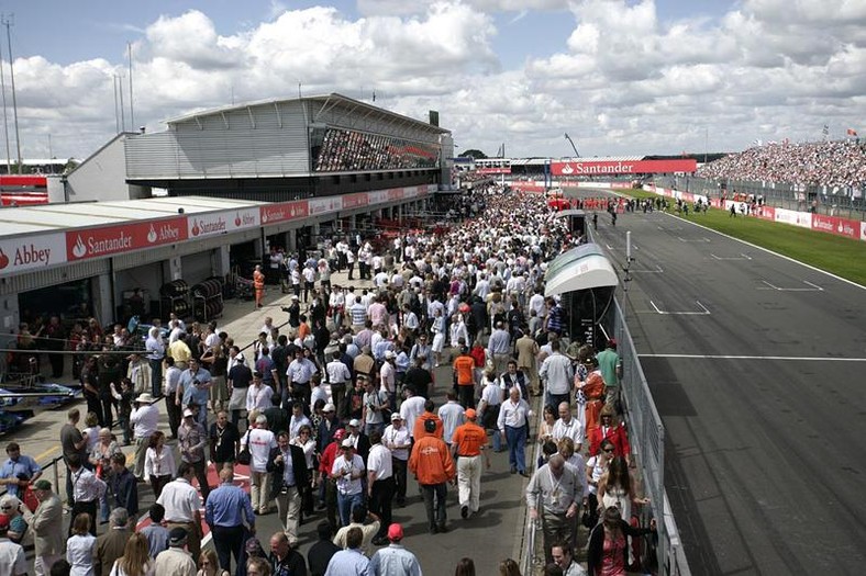 Grand Prix Wielkiej Brytanii 2007: Jiří Křenek i jego fotogaleria