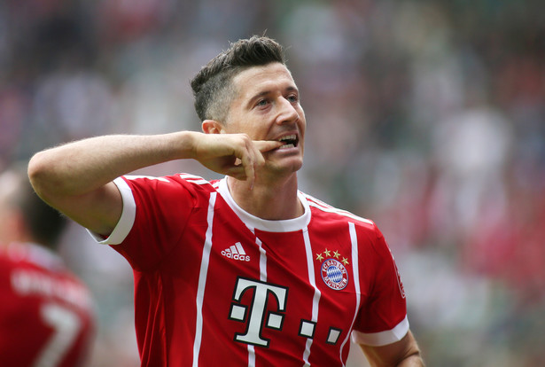 Bayern Monachium o "tormaschine" Lewandowskim: Trafia i trafia, i trafia