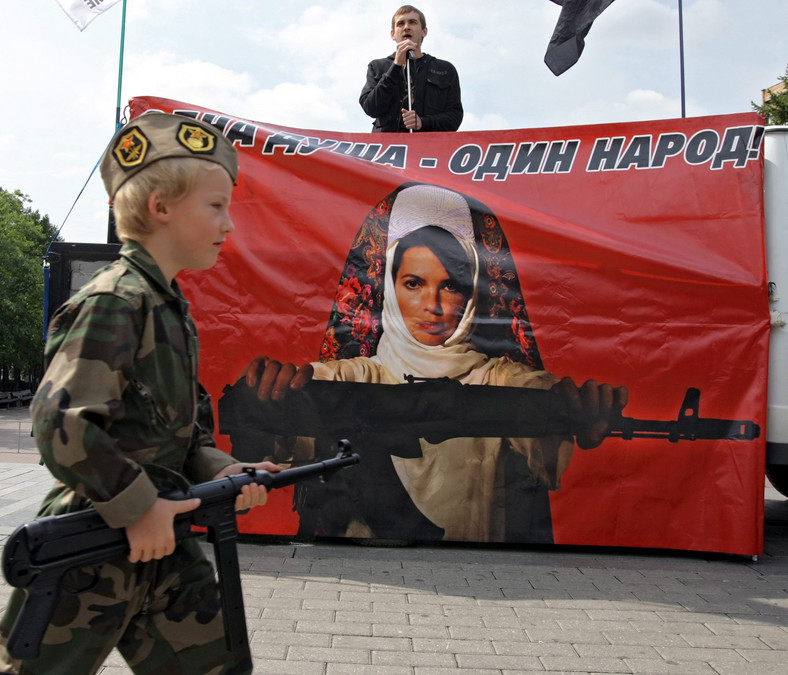 Moskiewskie obchody pierwszej rocznicy wojny w Osetii Południowej, 8 sierpnia 2009 r. 
