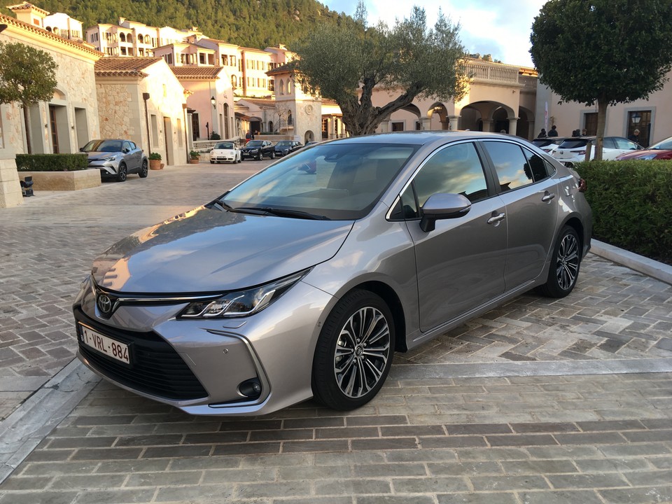 Toyota Corolla – szybsza i z lepszym prowadzeniem I TEST