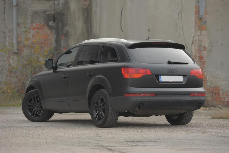 Doda sprzedaje Audi Q7