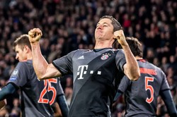 Liga niemiecka: Mecz drużyn Lewandowskiego i Polanskiego w 10. kolejce