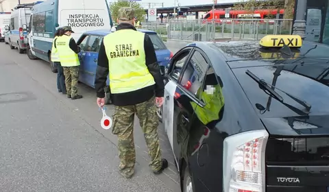 Zmasowana akcja policji i czterech innych służb. Kontrolowano taksówki na aplikacje. Trafiono na maczetę