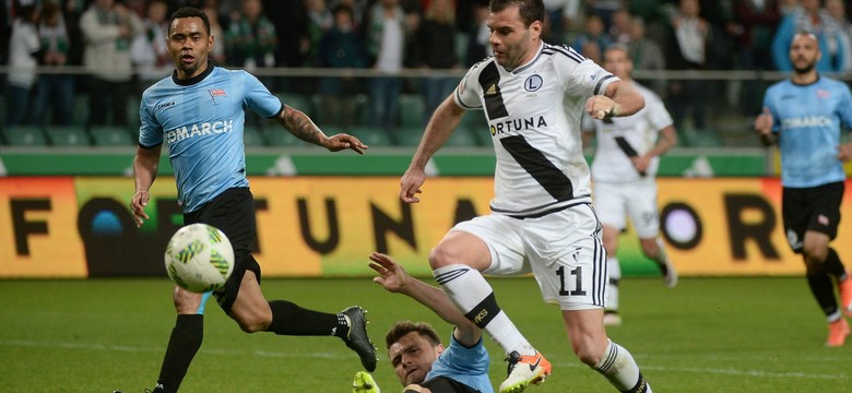 Ekstraklasa: Legia przeszła się po "Pasach". Cracovia przegrała w Warszawie 0:4