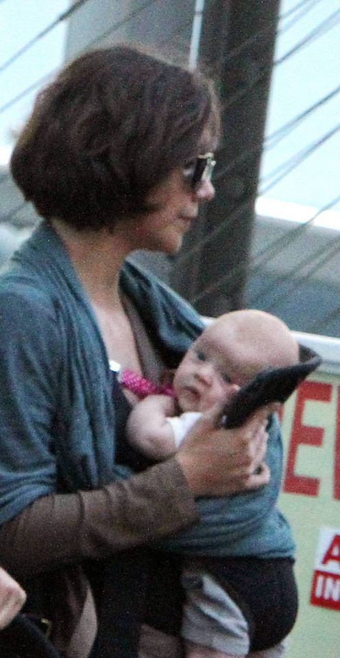 Maggie Gyllenhaal z córeczką