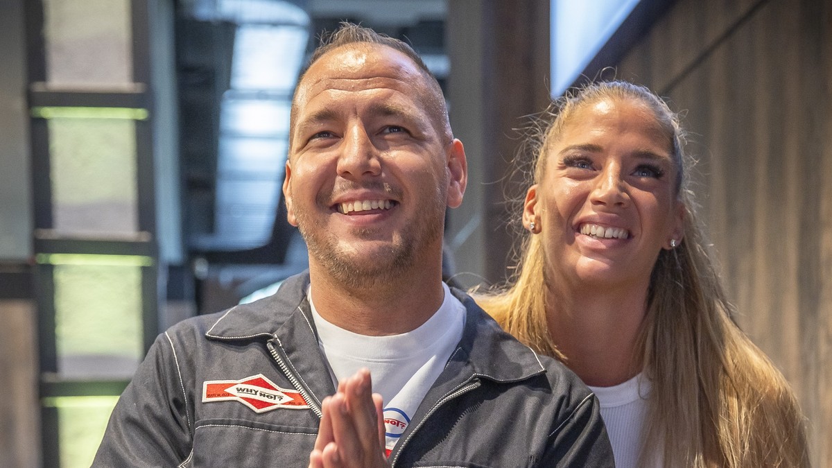 „Hiányzol, kicsi” – Curtis és Barnai Judit a kapcsolatuk válságba kerülése után nyilvánosan üzengetnek egymásnak