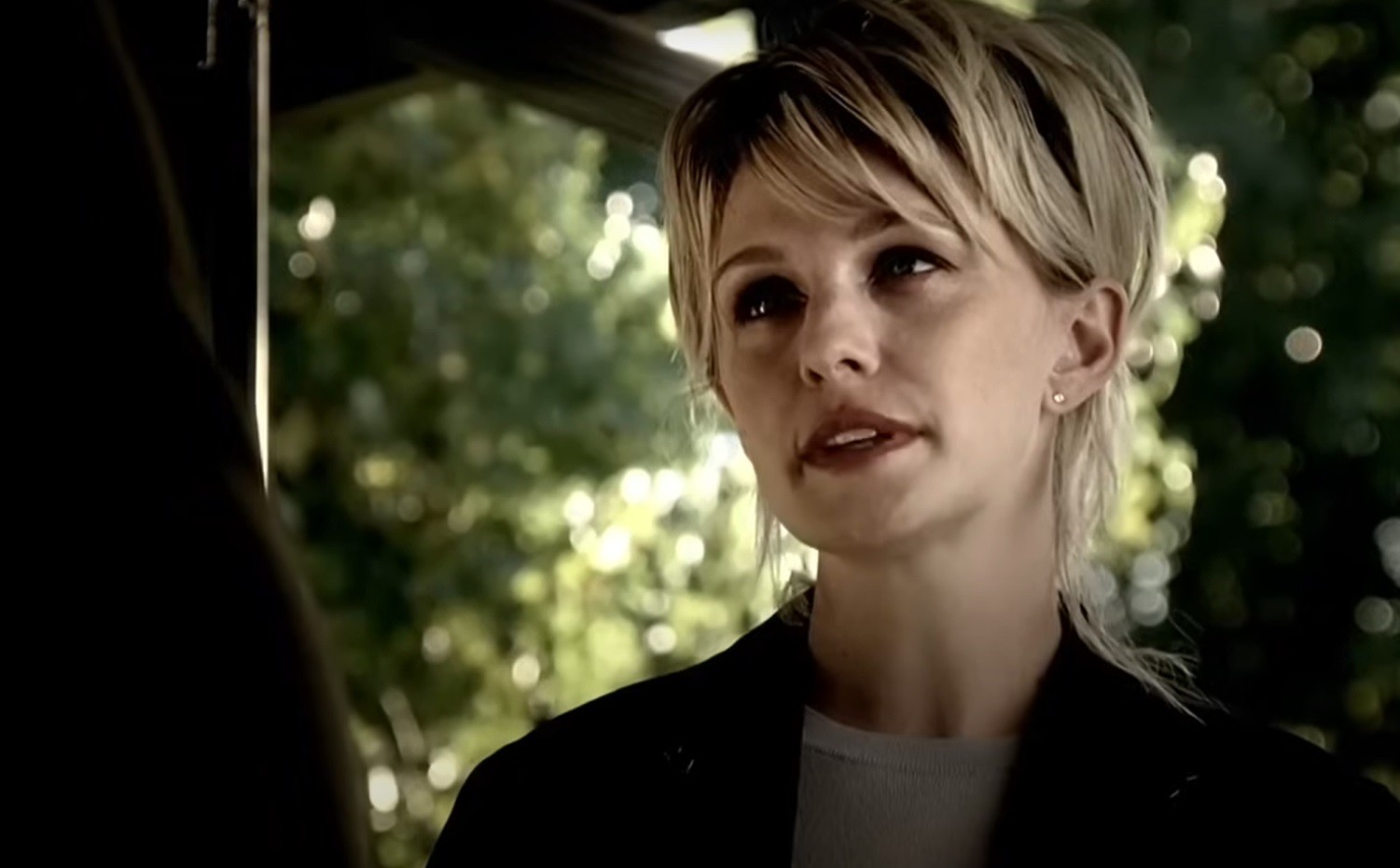 Americká herečka Kathryn Morris. 
