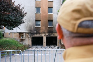Nie mają gdzie mieszkać, a wciąż płacą czynsz. Dramat pogorzelców z Ząbek