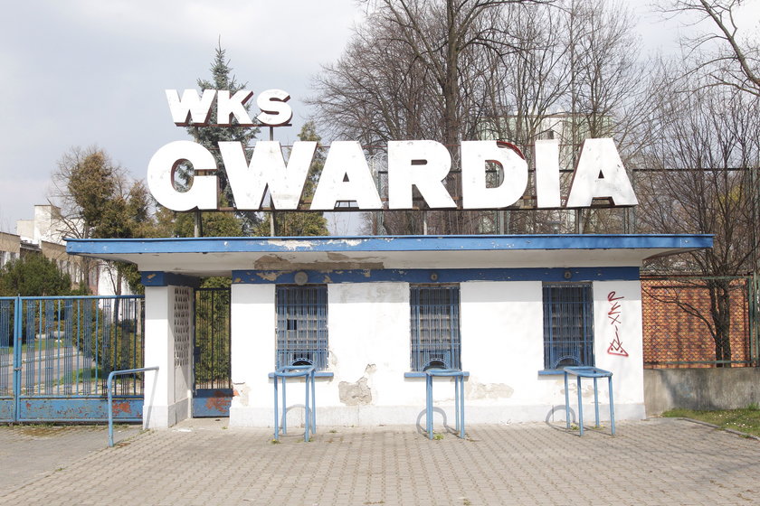 Stadion Gwardii Warszawa zamknięty! Zawodnicy na bruku!
