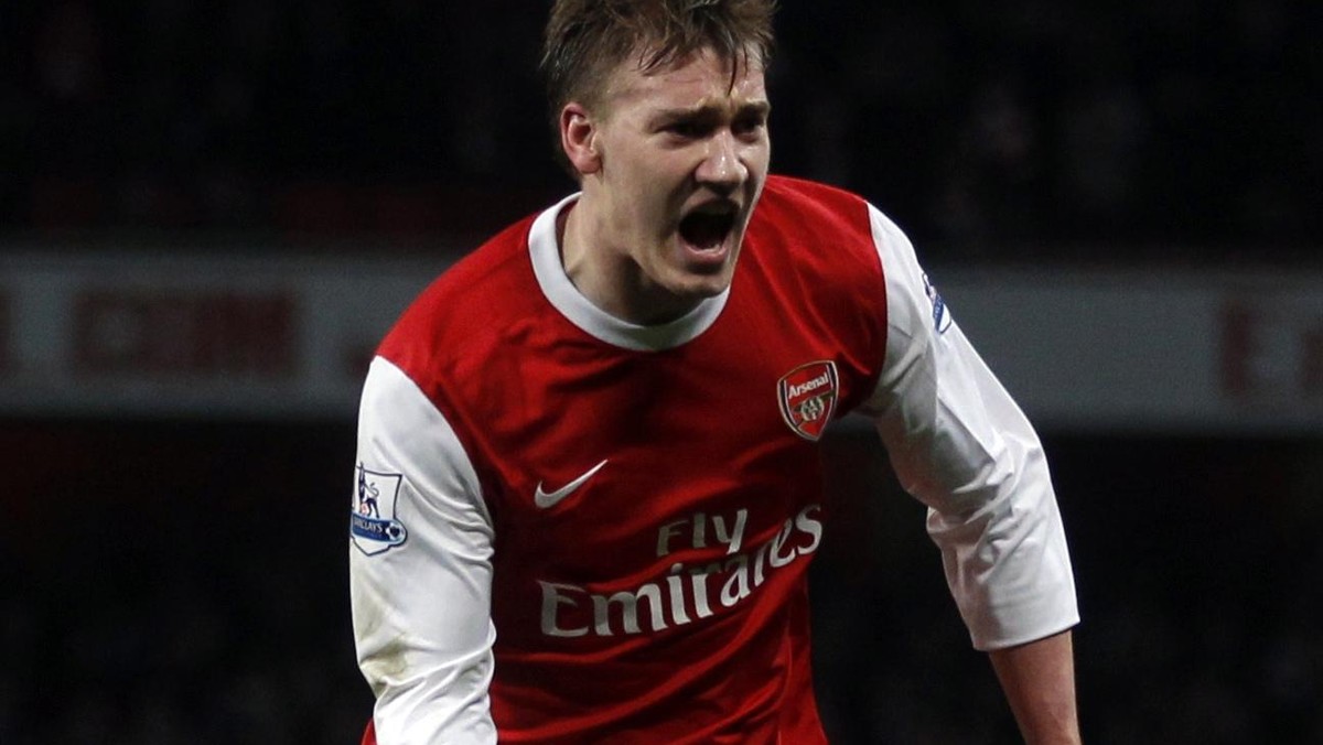 Napastnik londyńskiego Arsenalu, Nicklas Bendtner, który obecnie przebywa na wypożyczeniu w Sunderlandzie, wybrał się na krótki urlop do swojej rodzinnej Danii. Napastnik nigdy nie należał do "grzecznych chłopców", przeciwnie, znany jest z arogancji i bezczelnych zachowań. Tym razem znów pokazał gorszą stronę swojej osobowości.