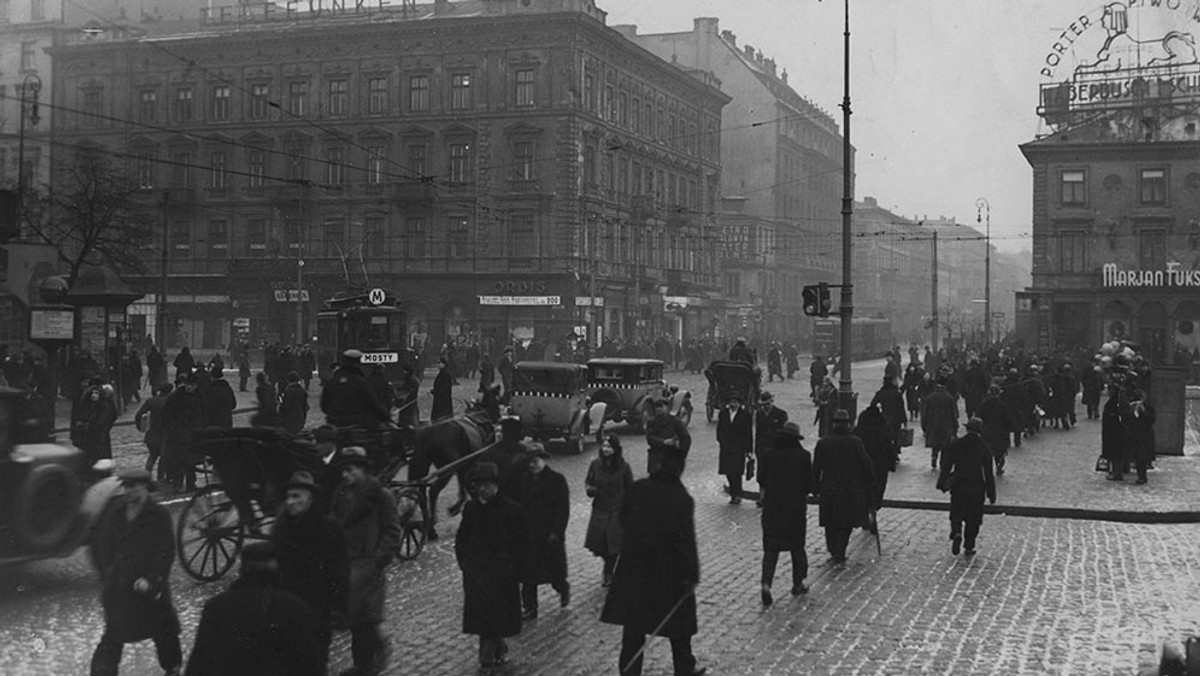 Pokój z widokiem na historię. Poznaj sekrety warszawskich hoteli