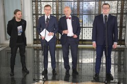 Konfederacja: Rząd szykuje kolejną falę emigracji z Polski