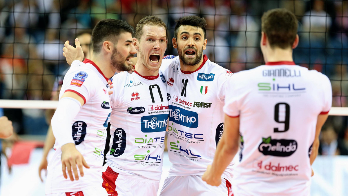 Trentino Diatec Volley, mimo heroicznej walki z rosyjskim Zenitem Kazań, uległ mu w tie-breaku i zajął drugie miejsce w krakowskich finałach Ligi Mistrzów Ligi Mistrzów. - Zabrakło nam tylko dwóch piłek - nie mógł odżałować Sebastian Sole, środkowy mistrzów Italii.