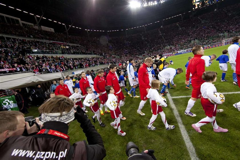 Działacze PZPN z Dolnego Śląska chce przegłosować powrót orzełka!