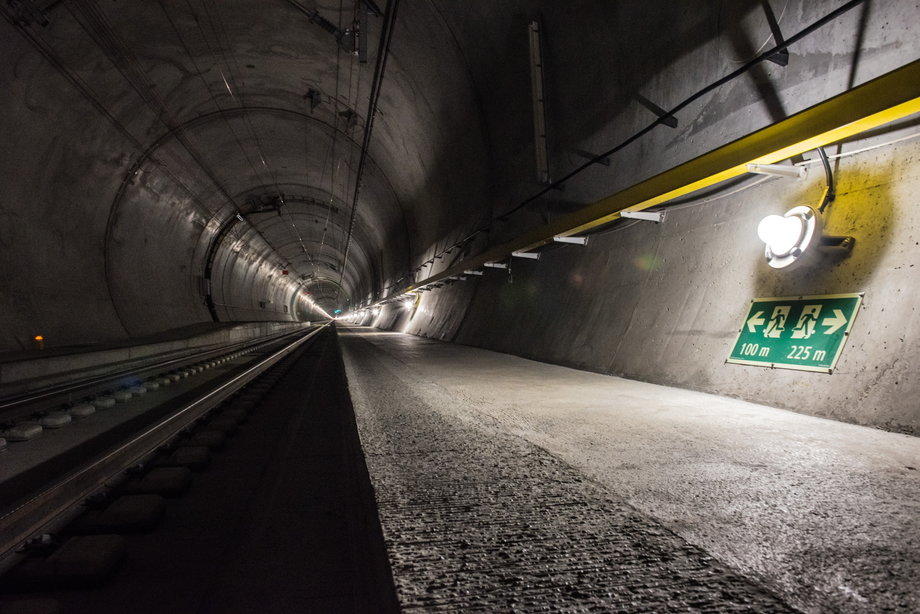 O budowie tunelu Szwajcarzy zdecydowali w referendum