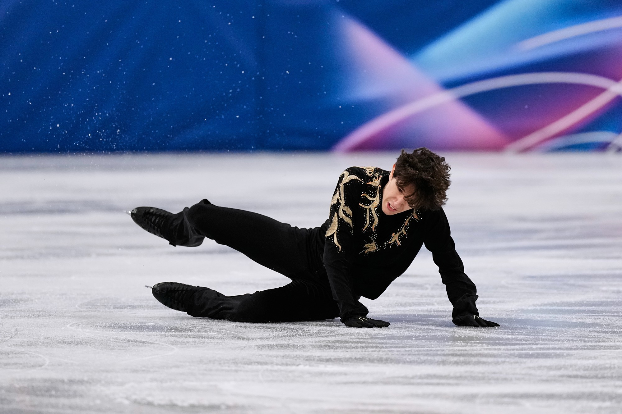 Slovenský krasokorčuliar Adam Hagara počas finálovej jazdy na ZOH 2026. 