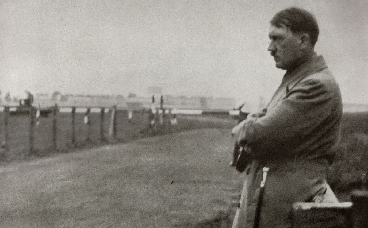Adolf Hitler - 1932 rok