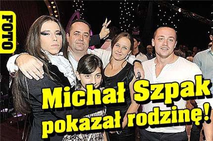 Michał Szpak pokazał rodzinę! FOTO