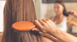 Szampon na porost włosów - jak wybrać? Skład szamponu na porost włosów