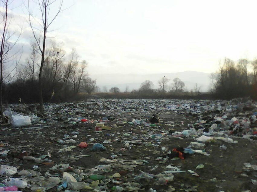 Deponija u Gračacu na kojoj je nađeno telo bebe