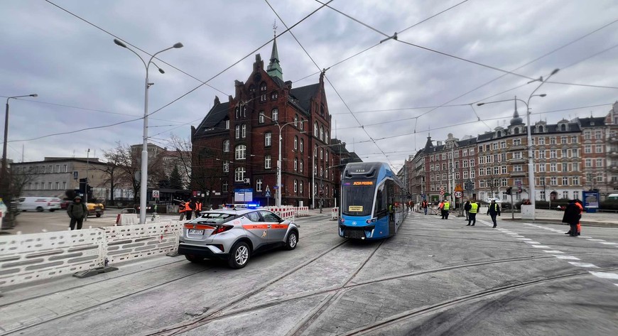 Tramwaje wracają na Trzebnicka i pl Powstańców Wielkopolskich