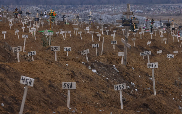 Groby niezidentyfikowanych mieszkańców Mariupola, 11 grudnia 2022