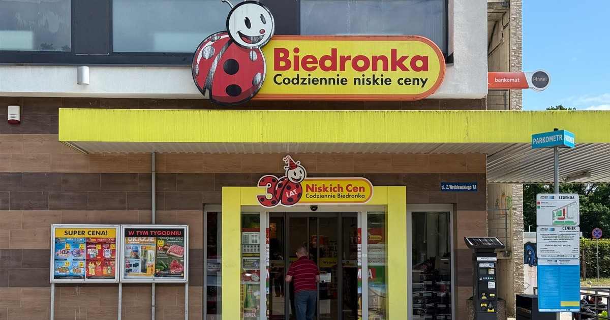 Biedronka rozdaje świąteczne słodycze za darmo. Czekoladowy hit w promocji bez limitów i aplikacji!