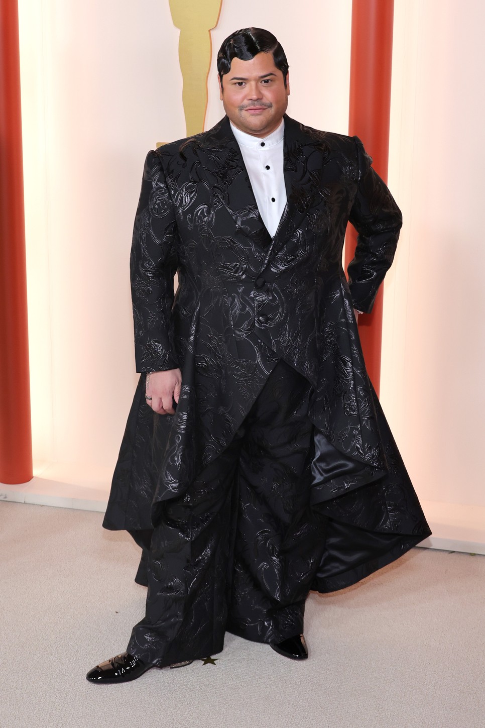 Harvey Guillen előtt pedig leborulunk