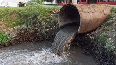 nanotechnologia w walce z „wiecznymi chemikaliami”. nowa metoda oczysz